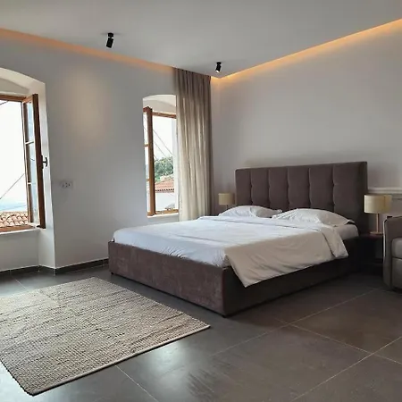 Lion'S Villa Vlorë Exterior foto
