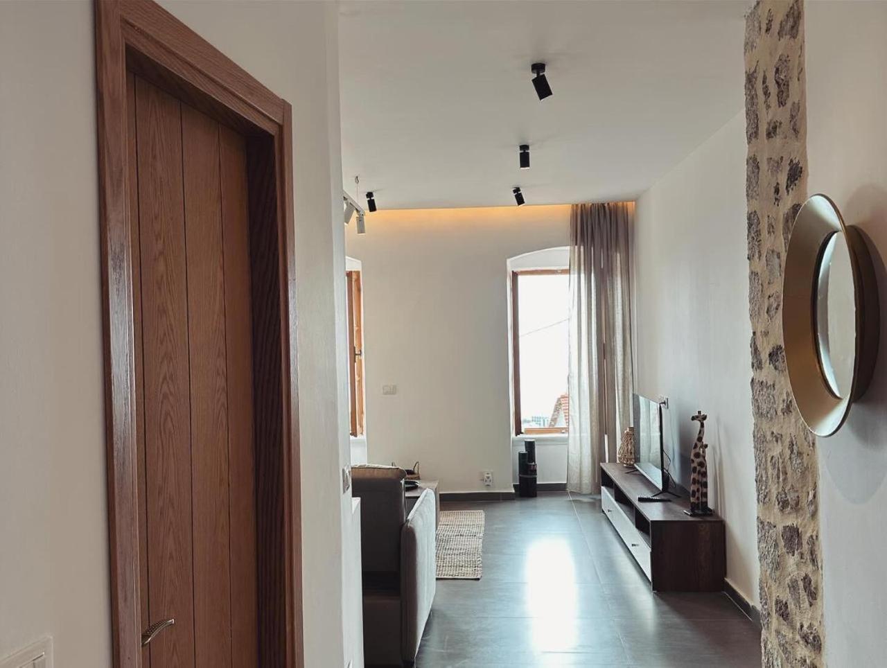 Lion's Apartment Vlore