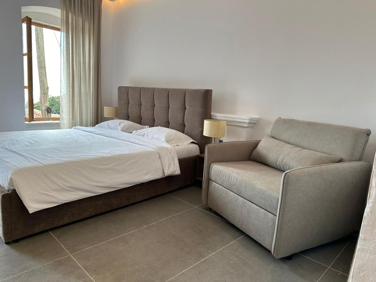 Lion's Apartment Vlore